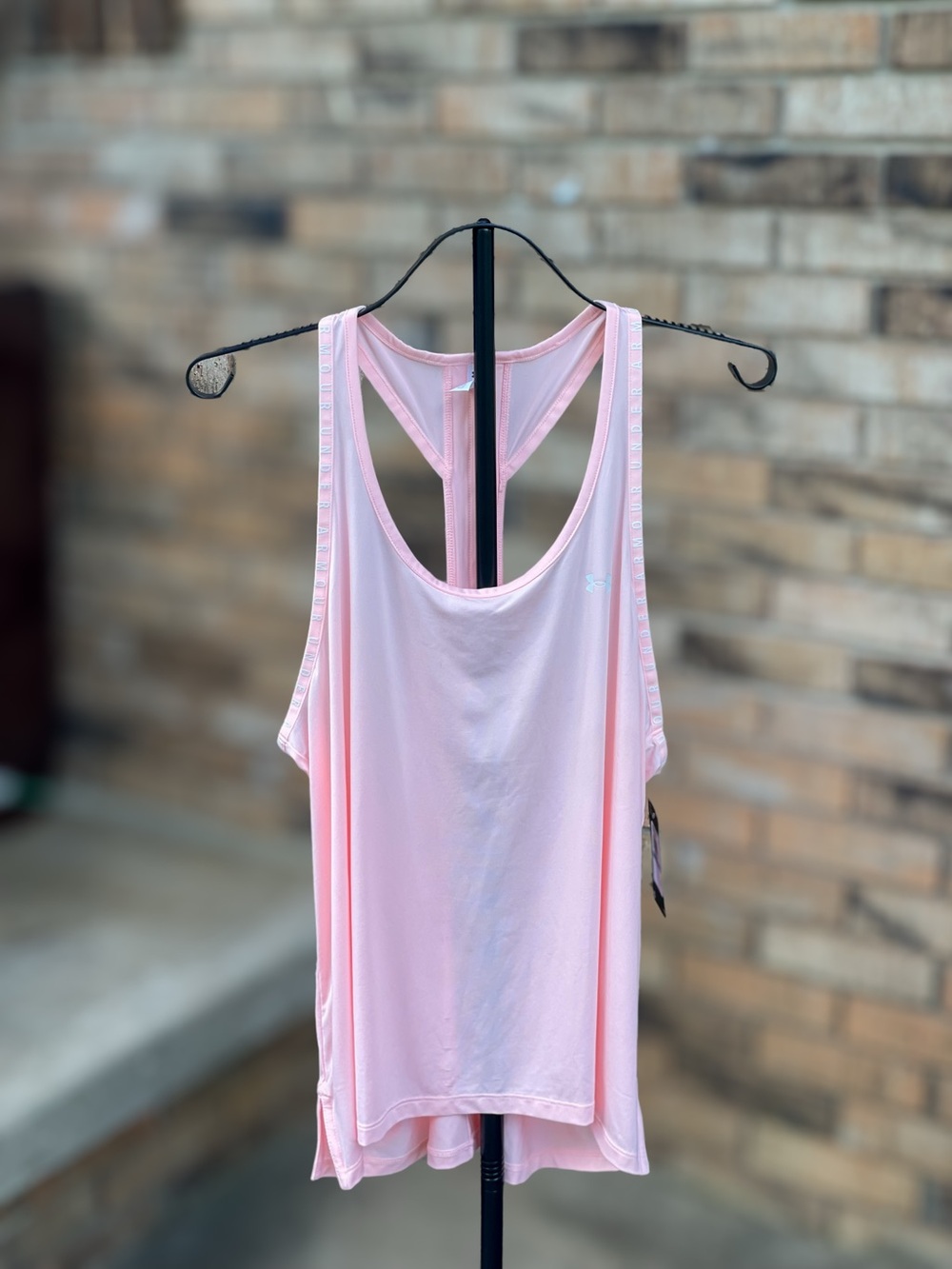 NWT Under Armour HeatGear Loose Racerback Tank Top Pink XL